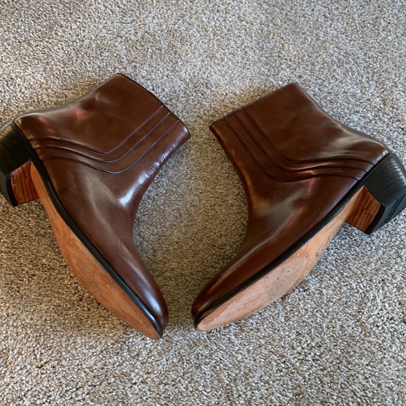 Stacy Adam’s. Ankle high Boots.  Size 9.  Gorgeous!! - Picture 3 of 10